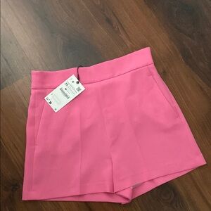 NWT• Zara high waist shorts 💕